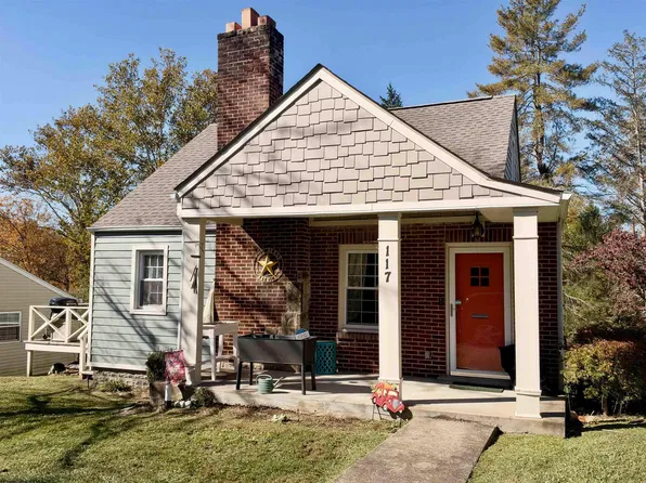 117 Avondale Rd, Fairmont, WV 26554
