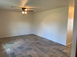 20081 Palmer Rd, Harrah, OK 73045