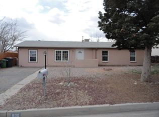 805 Arcturus Ave SE, Rio Rancho, NM 87124