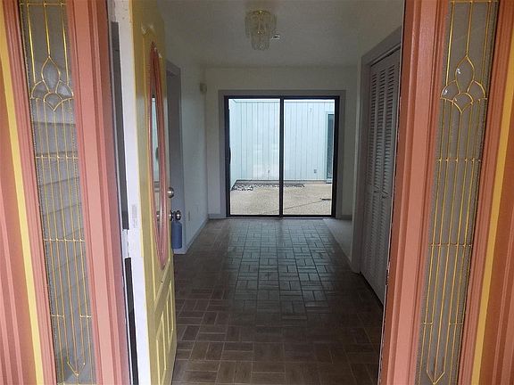 2nd image of 3768 Longchamp Cir