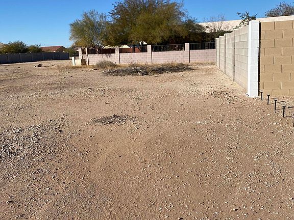 2nd image of 11024 W Malibu Cir