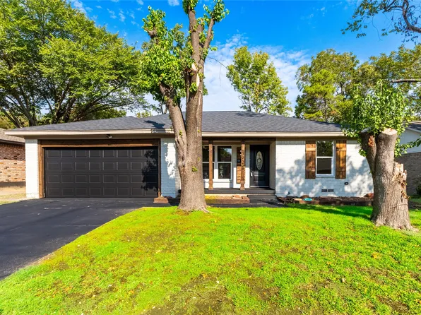 3929 Douglas Dr, Garland, TX 75041