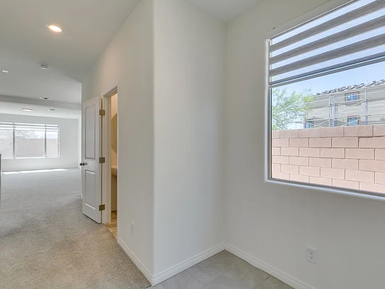10303 Dallington St — Photo 3