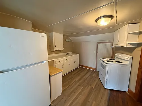 116 Summer St Photo 1