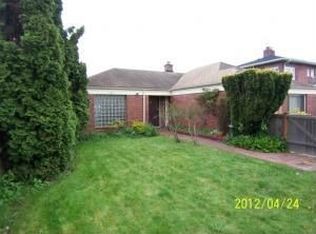 11411 Marine View Dr SW, Seattle, WA 98146