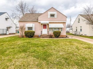 15409 Greendale Rd, Maple Heights, OH 44137