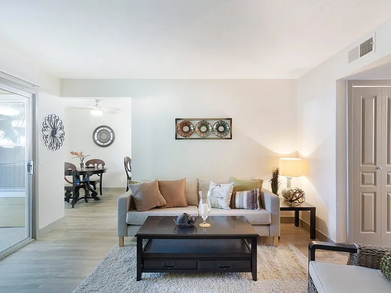 2x1 Living room