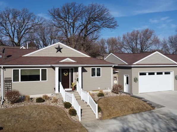 2 Hillcrest St, Ventura, IA 50482