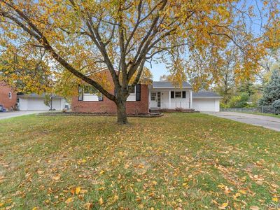 25146 Dallas Dr, Grosse Ile, MI, 48138