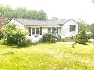 24 Ridge Rd, Hopewell Junction, NY 12533