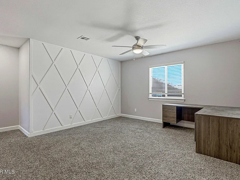 13082 Oakhampton Ave — Photo 25