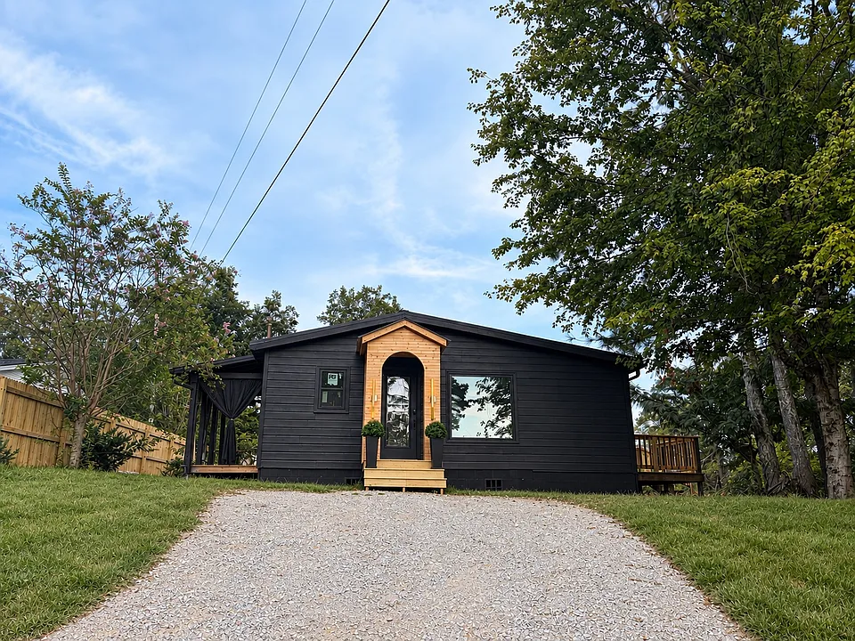 1214 County Road 205