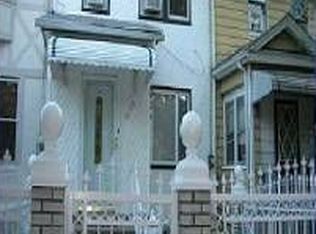 9108 96th St, Woodhaven, NY