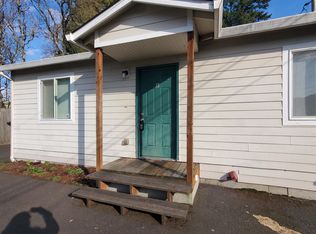 2622 SE 84th Ave APT B, Portland, OR 97266