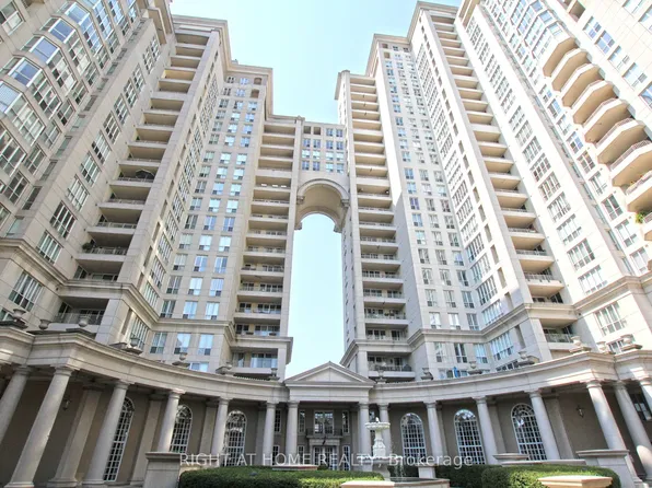 2287 Lake Shore Blvd W #906, Toronto, ON M8V 3Y1
