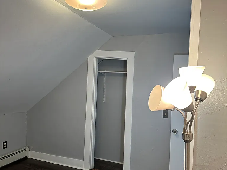 356 Chapel St #C — Photo 6
