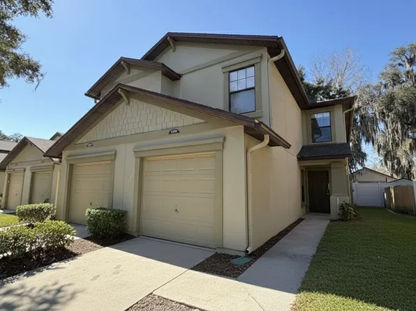 10672 Academy Park Dr, Jacksonville, FL 32218