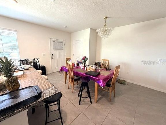 3rd image of 1629 BITTEROOT STREET