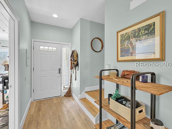 5th image of 10 Yacht Cove Drive UNIT 202