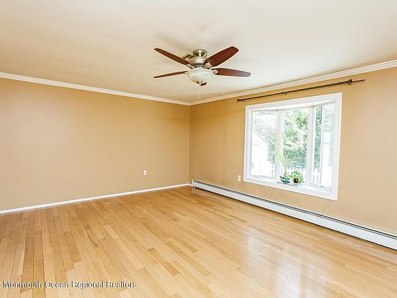 3rd image of 17 Elmswell Ct
