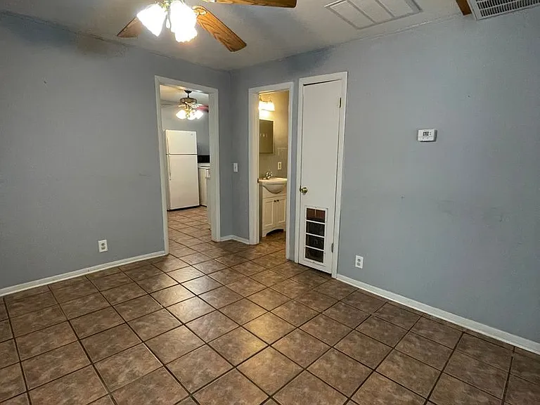821 Market St — Photo 3