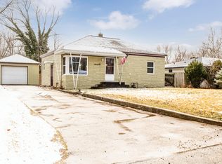 362 Bradford Rd, Benton Harbor, MI 49022