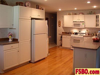 Kitchen - wood floor