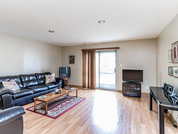 4th image of 16032 91st St