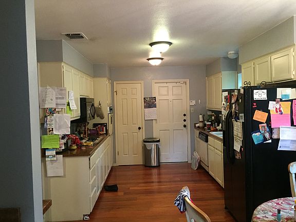 4th image of 1239 Clearwater Dr