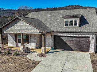 7492 Chaco St SE, Owens Cross Roads, AL 35763