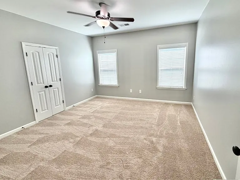 150 Clay Hill Dr — Photo 5