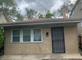 38 E 102nd Pl, Chicago, IL 60628