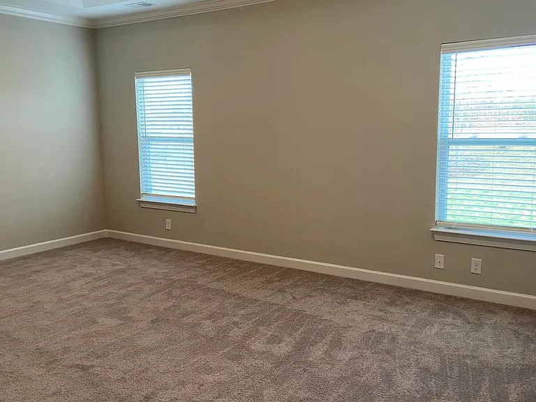 5872 Park West Cir — Photo 12