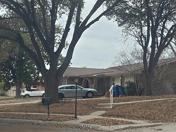 5th image of 3526 Clearfield Dr