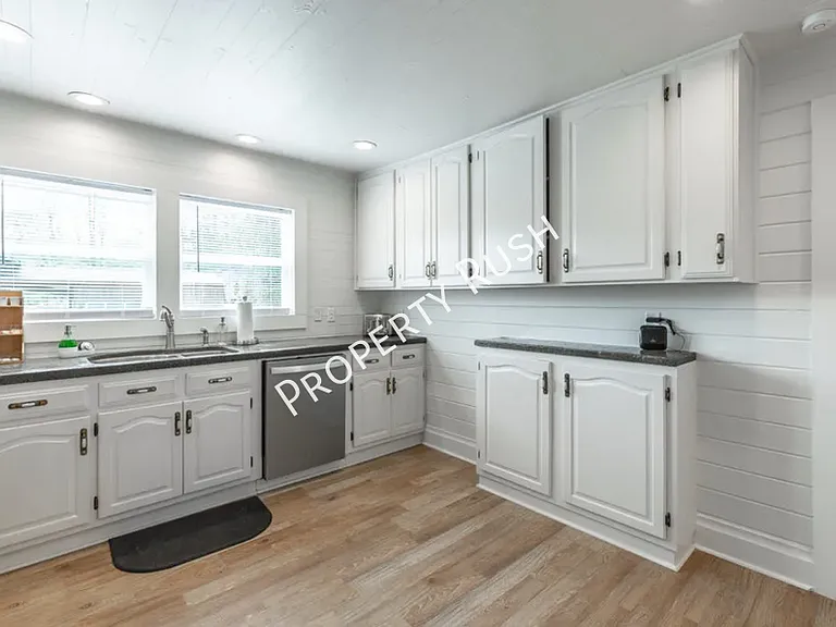 1308 Dry Valley Rd — Photo 23