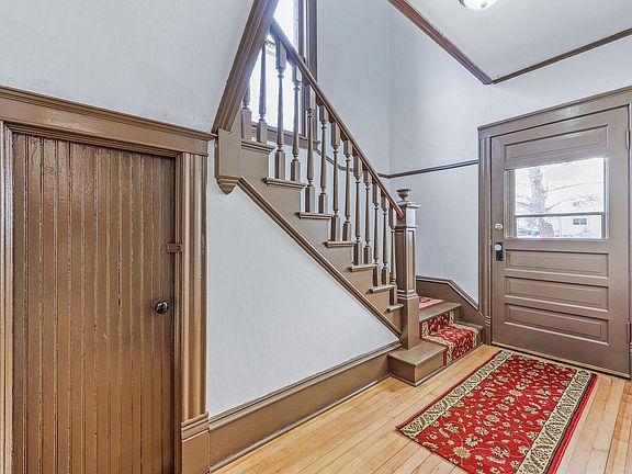 2nd image of 6588 Elm St