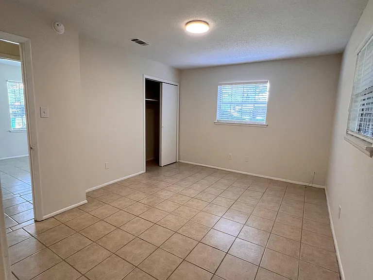 10 Pembrook Cir — Photo 14