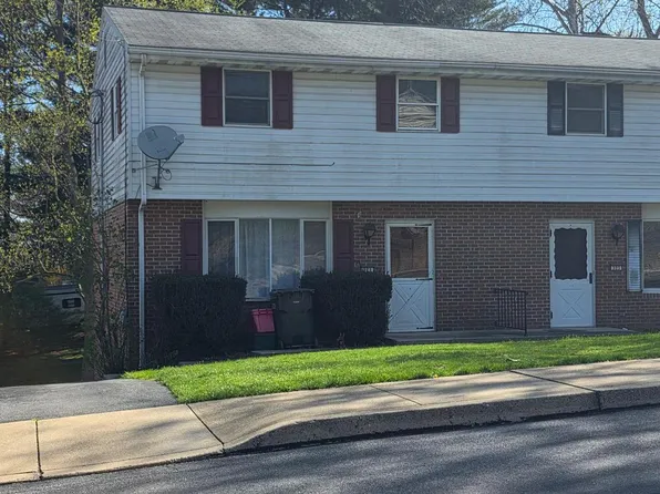 321 Fulton St, Akron, PA 17501