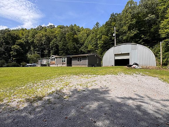 4th image of 209 Indian Creek Hollow Rd