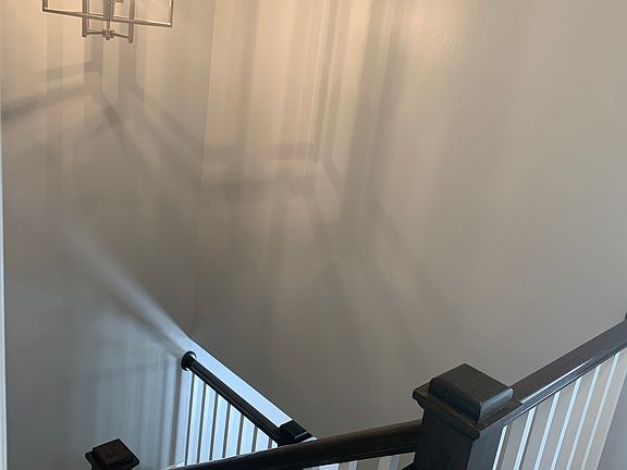 5th image of 812 NW 30th Ave APT A