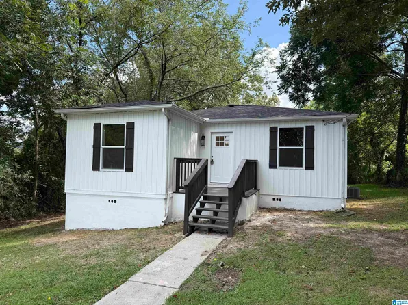 408 Oak Ln, Anniston, AL 36206