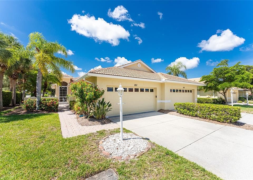1st image of 201 VISTA DEL LAGO WAY