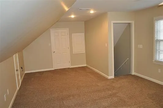 3598 Waterford Cv S — Photo 15