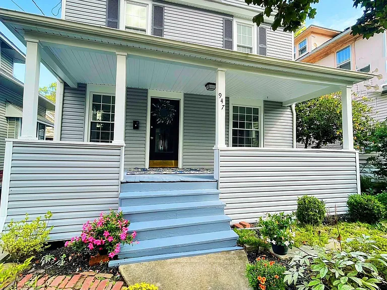 947 Jefferson Ave — Photo 30