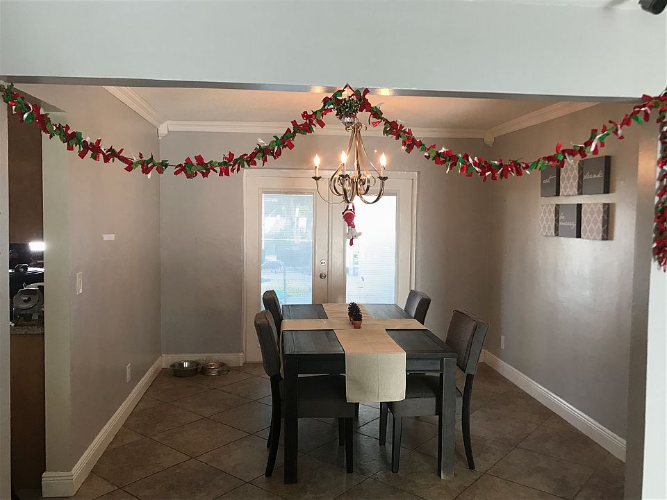Dinning Room 