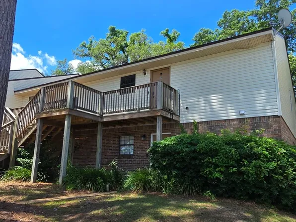 1104 Greentree Ct APT N, Tallahassee, FL 32304