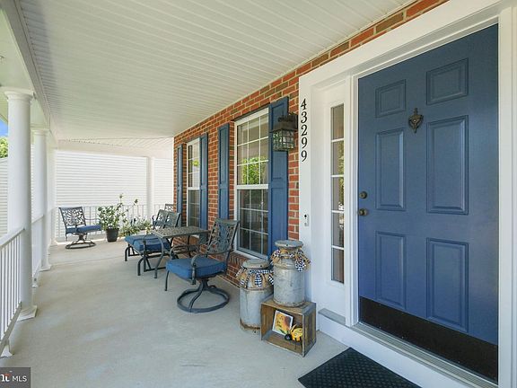 4th image of 43299 Heather Leigh Ct
