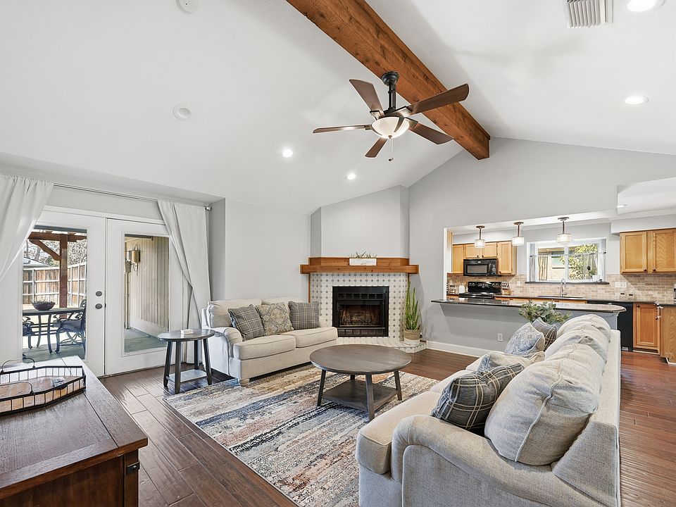 1st image of 7309 Vineyard Dr