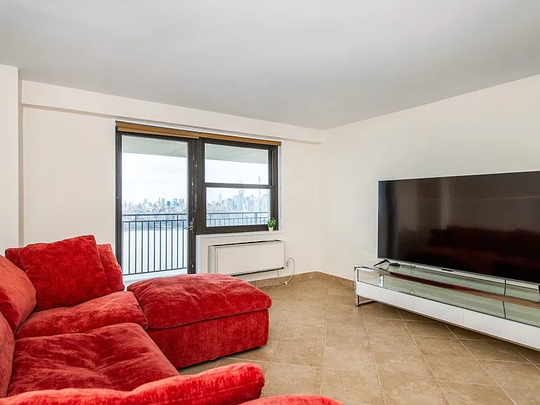7855 John F Kennedy Blvd #26E — Photo 3