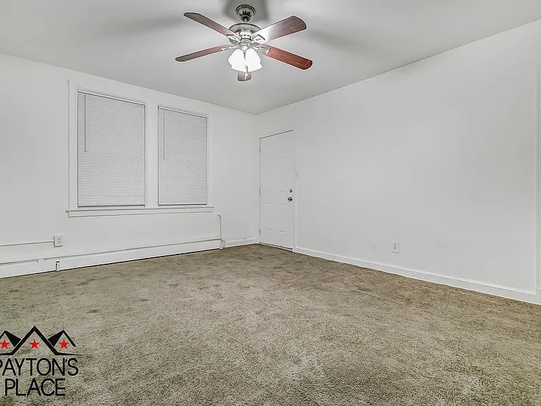 324 34th St SE — Photo 18